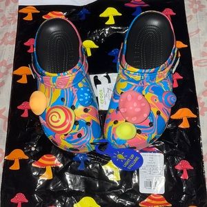 Diplo crocs size m6/w8